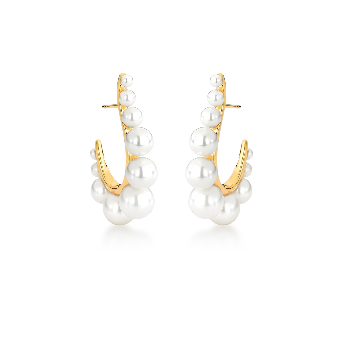 MEIA ARGOLA CURVA COM PÉROLAS SHELL BANHADA A OURO